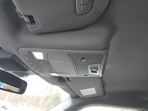 Used 2018 Ford F150 Lariat w/ Equipment Group 502A Luxury image 45