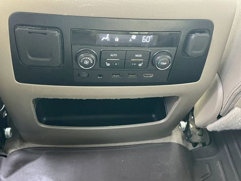 Used 2020 GMC Yukon SLT w/ Open Road Package RWD image 15
