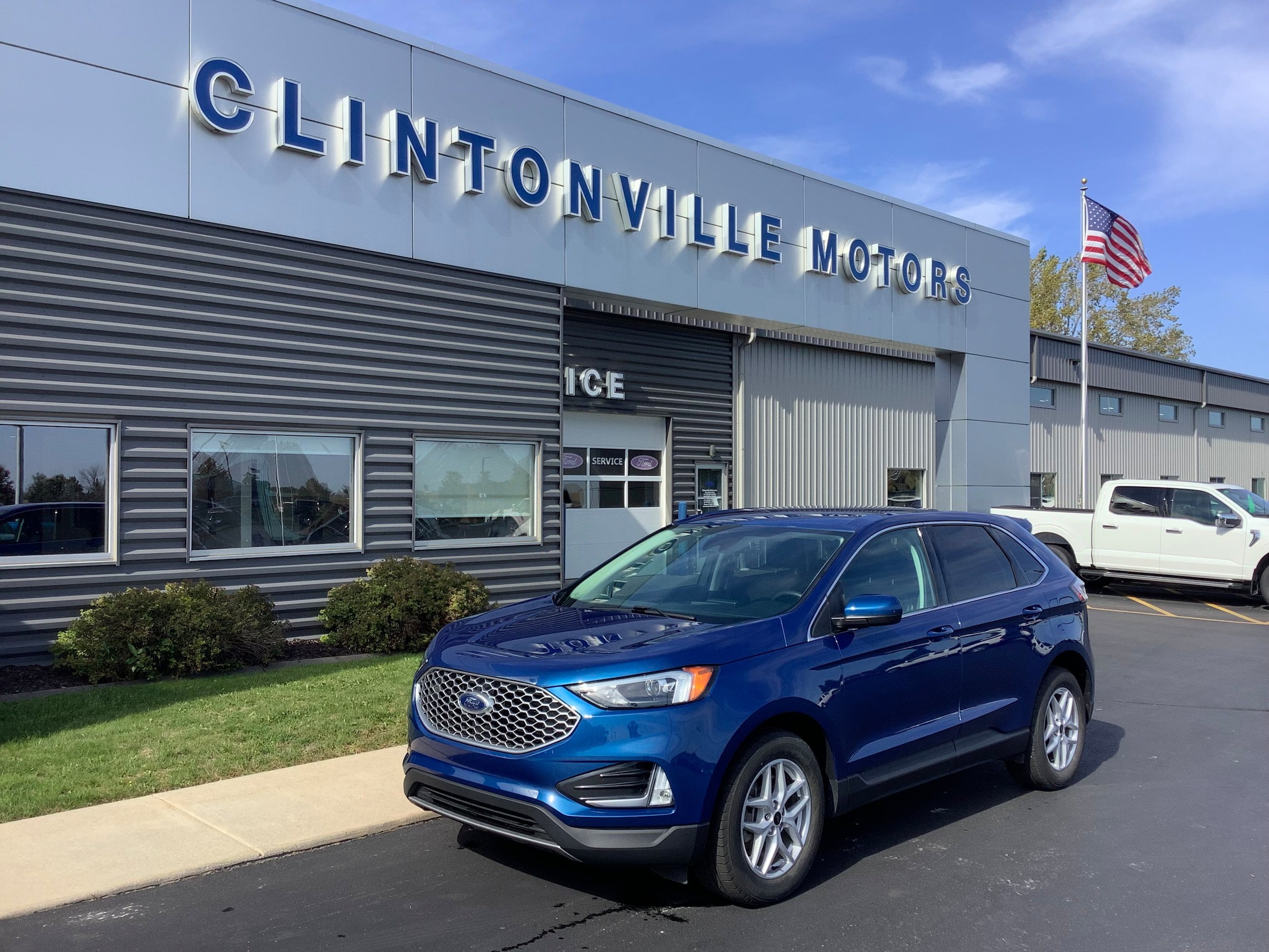 Used 2024 Ford Edge SEL w/ Convenience Package AWD/4WD image 1