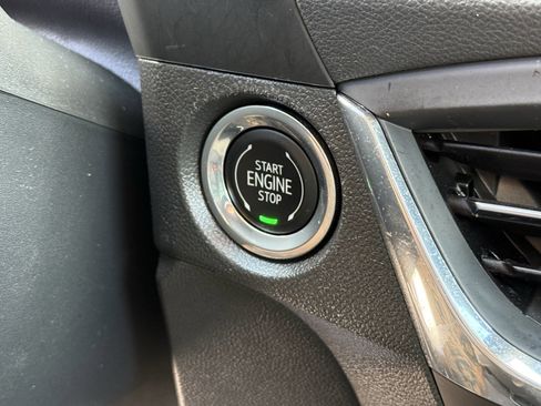 Used 2025 Buick Encore GX Preferred image 25