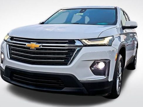 Used 2023 Chevrolet Traverse LT w/ LPO, Cargo Package image 1