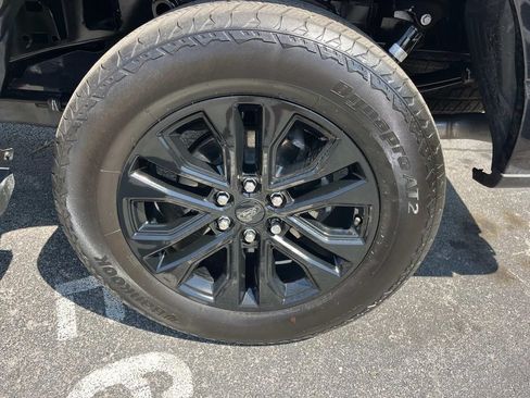 Used 2024 Ford F150 Lariat w/ Equipment Group 502A High AWD/4WD image 14