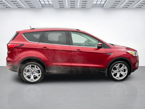 Certified 2019 Ford Escape Titanium w/ U9j03 - Titanium Tow Package image 2