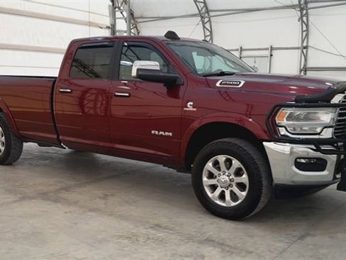 Used 2022 RAM 2500 Laramie image 2