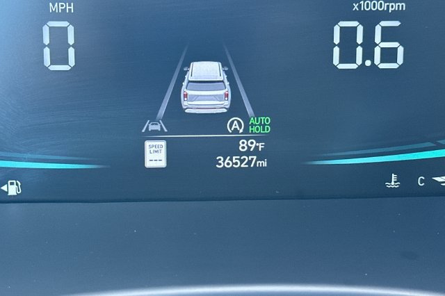 Used 2024 Hyundai Palisade SEL FWD image 32