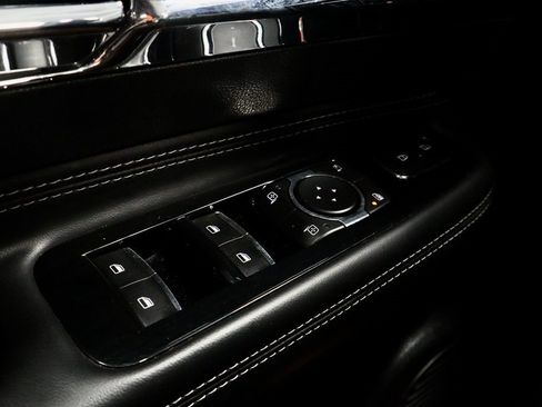 Used 2020 Lincoln Corsair AWD w/ Luxury Package image 25