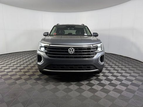 Used 2024 Volkswagen Atlas SE FWD image 5