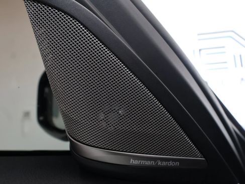 Used 2019 BMW M550i xDrive M550i xDrive Sedan 4D image 17