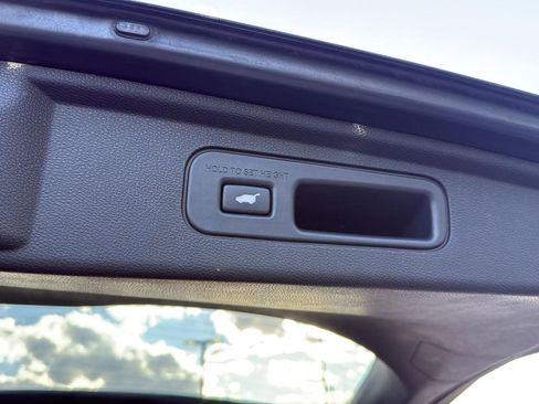 Certified 2025 Honda Odyssey Sport-L image 11