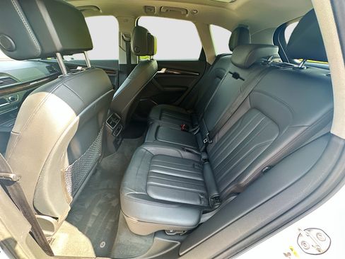 Used 2018 Audi Q5 2.0T Premium AWD/4WD image 29