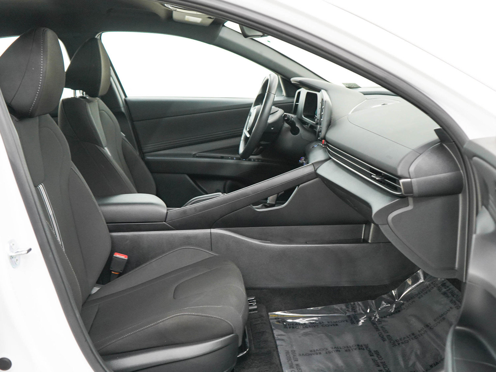 Certified 2025 Hyundai Elantra Sport FWD image 10