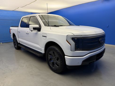 Used 2022 Ford F150 Lightning Lariat w/ Equipment Group 511A High AWD/4WD image 2