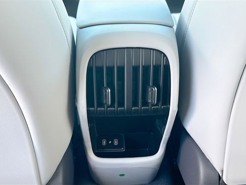 New 2026 Hyundai Kona Limited image 18