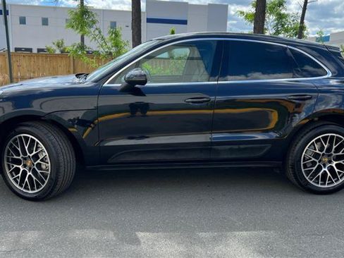 Used 2016 Porsche Macan S AWD/4WD image 8