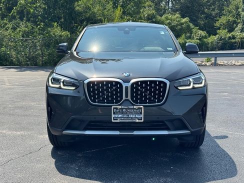 Used 2024 BMW X4 xDrive30i w/ Premium Package AWD/4WD image 9