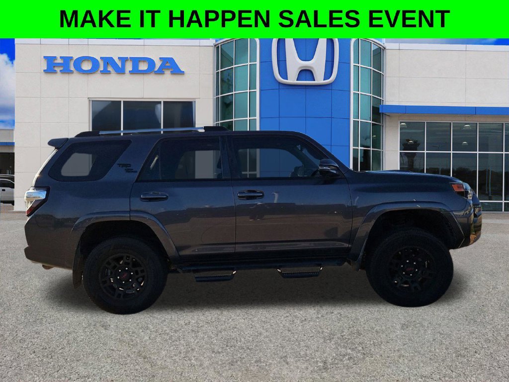 Used 2018 Toyota 4Runner TRD Off-Road Premium w/ Wilderness Package AWD/4WD image 18