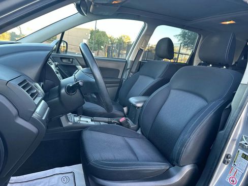 Used 2014 Subaru Forester 2.5i Premium w/ All-Weather Package image 8