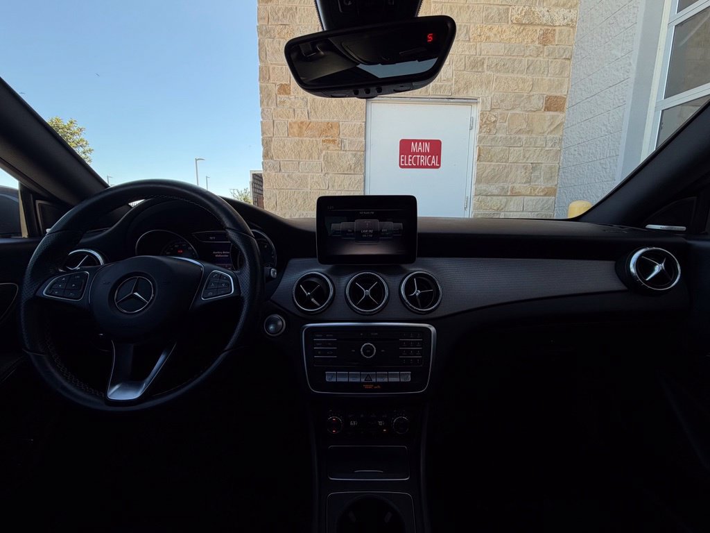 Used 2017 Mercedes-Benz CLA 250 image 25
