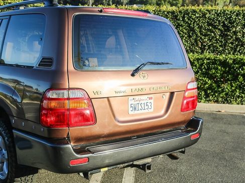 Used 1998 Toyota Land Cruiser AWD/4WD image 10