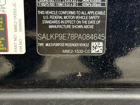 Certified 2023 Land Rover Range Rover SE AWD/4WD image 35