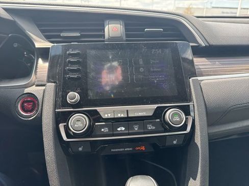 Used 2019 Honda Civic EX image 7