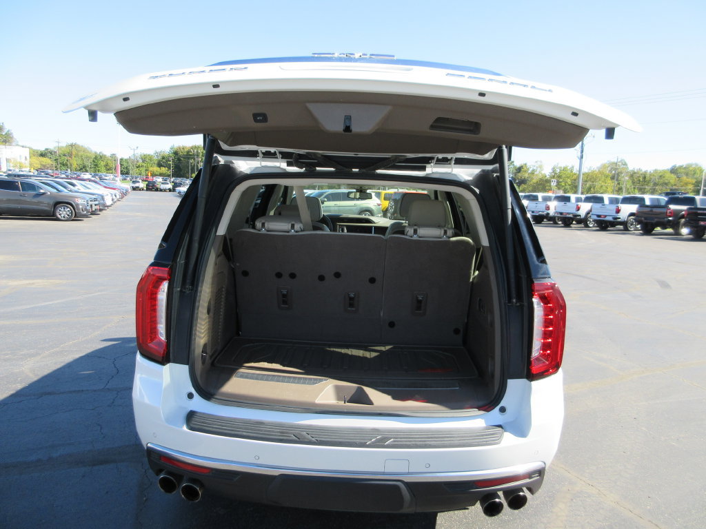 Certified 2022 GMC Yukon Denali w/ Max Trailering Package AWD/4WD image 7