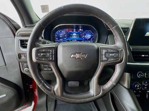 Used 2022 Chevrolet Suburban RST w/ Luxury Package AWD/4WD image 12