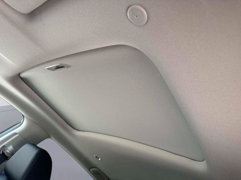 New 2026 Honda HR-V EX-L image 31