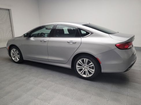Used 2015 Chrysler 200 Limited w/ Convenience Group image 3