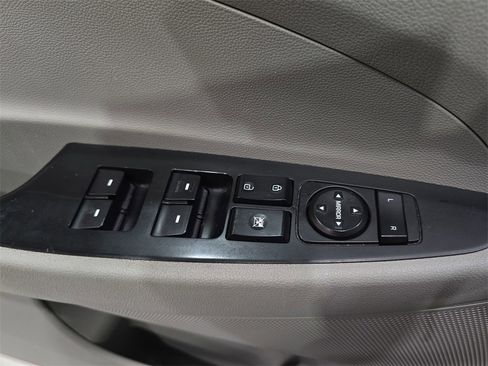 Used 2019 Hyundai Tucson SE image 25