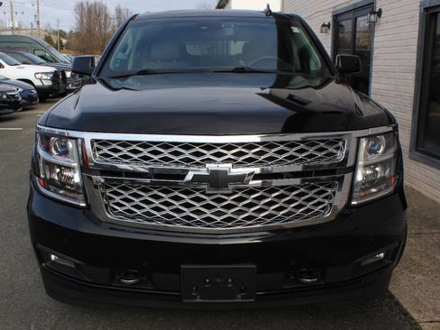 Used 2016 Chevrolet Tahoe LT w/ LT Signature Package image 2