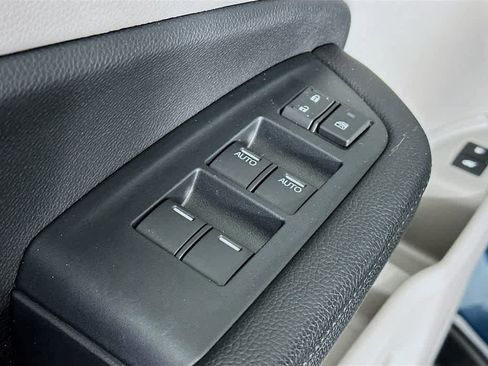 Used 2021 Honda Pilot Special Edition image 29