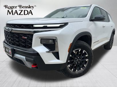 Used 2025 Chevrolet Traverse Z71