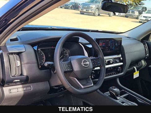 New 2026 Nissan Pathfinder SV image 13