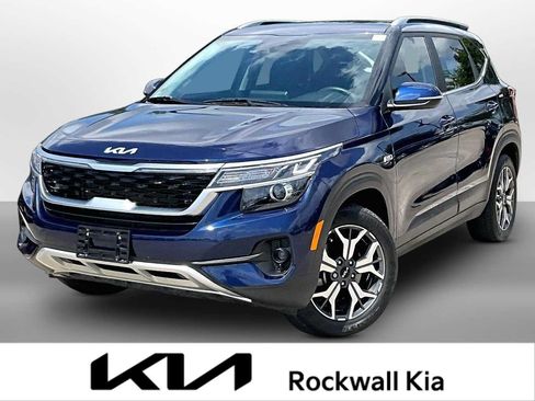 Certified 2023 Kia Seltos EX AWD/4WD image 1