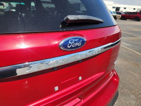 Used 2014 Ford Explorer 4WD image 18