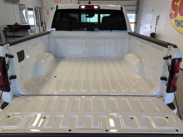 New 2026 RAM 1500 Big Horn w/ Night Edition AWD/4WD image 33