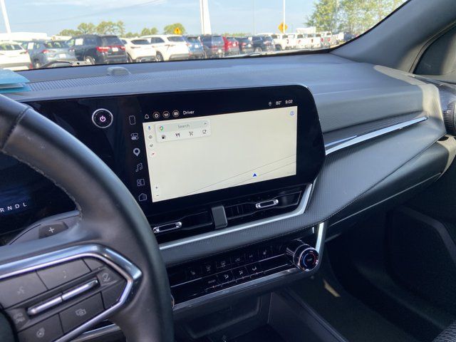 Used 2026 Chevrolet Equinox LT AWD/4WD image 18