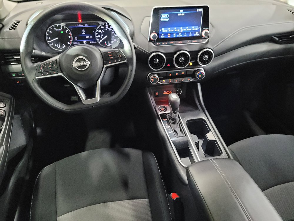 Used 2025 Nissan Sentra SV FWD image 22