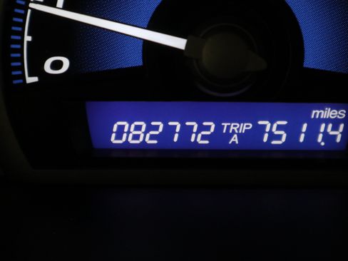 Used 2011 Honda Civic LX image 18