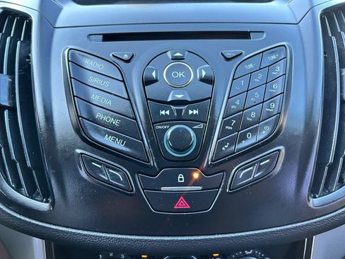 Used 2017 Ford Escape SE FWD image 22