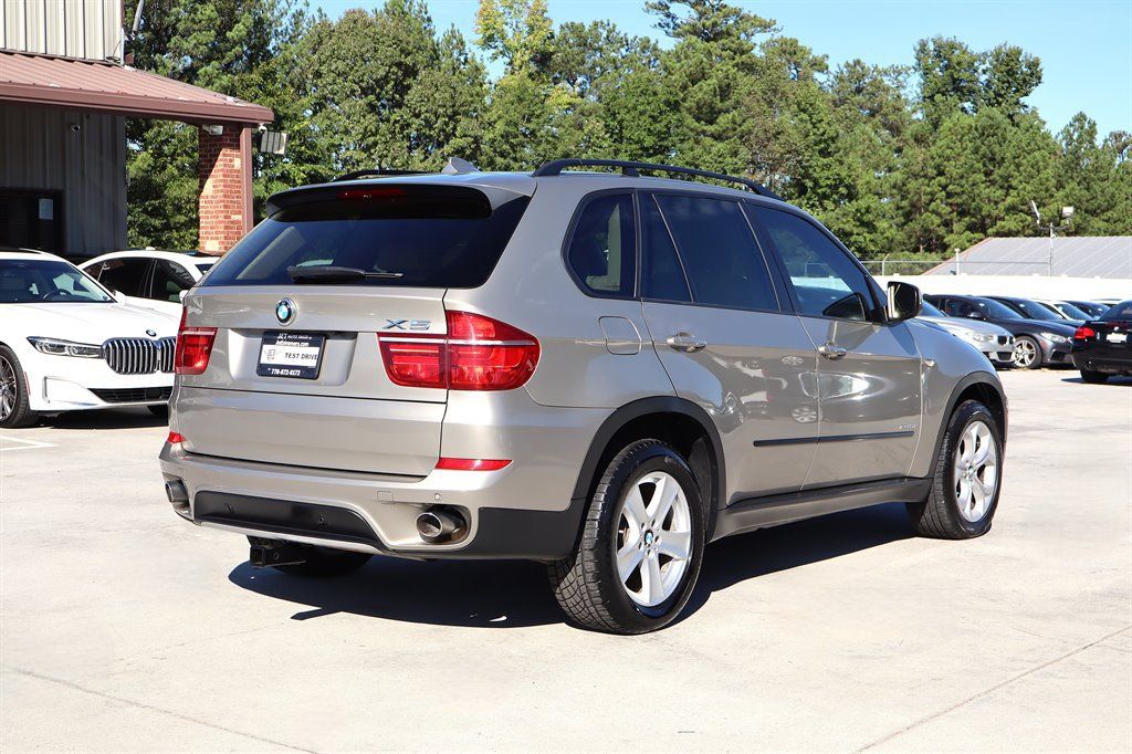 Used 2012 BMW X5 xDrive35d AWD/4WD image 7