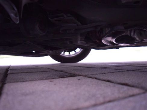 Used 2011 Volvo V50 T5 image 99