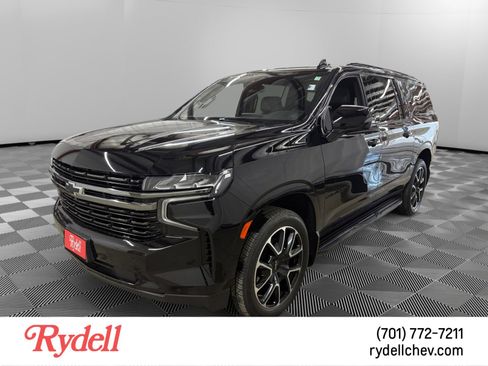 Used 2021 Chevrolet Suburban RST w/ Luxury Package image 1