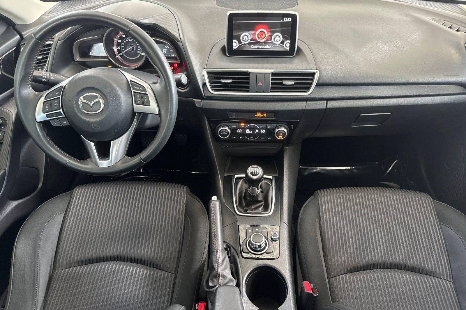 Used 2014 MAZDA MAZDA3 i Touring w/ Technology Package FWD image 16