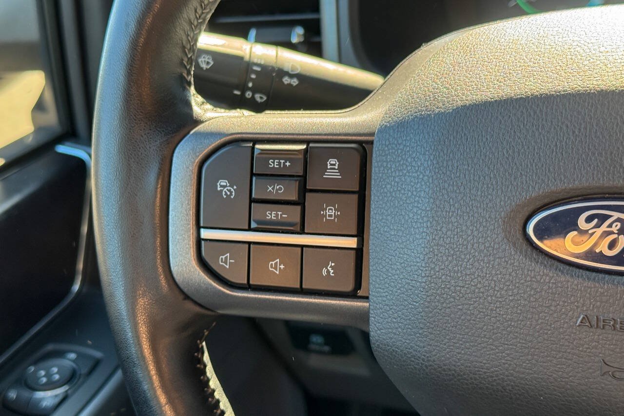 Used 2024 Ford F150 Lightning Flash AWD/4WD image 30