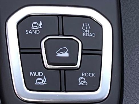 New 2026 Nissan Frontier PRO-4X image 7