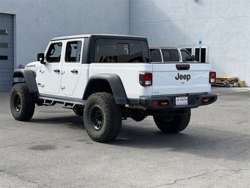 Used 2022 Jeep Gladiator Mojave w/ Cold Weather Group image 4
