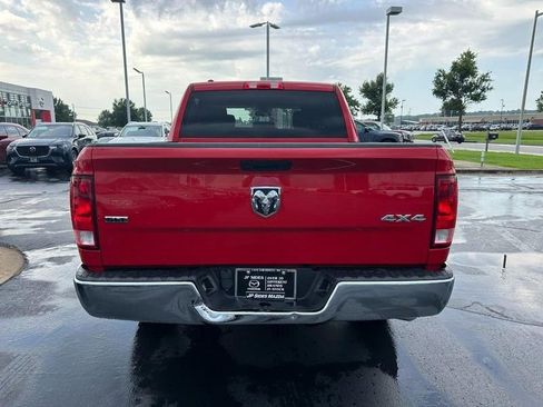 Used 2022 RAM 1500 Classic SLT image 4