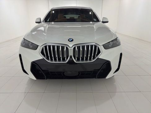 Certified 2024 BMW X6 xDrive40i w/ Parking Assistance Package AWD/4WD image 8